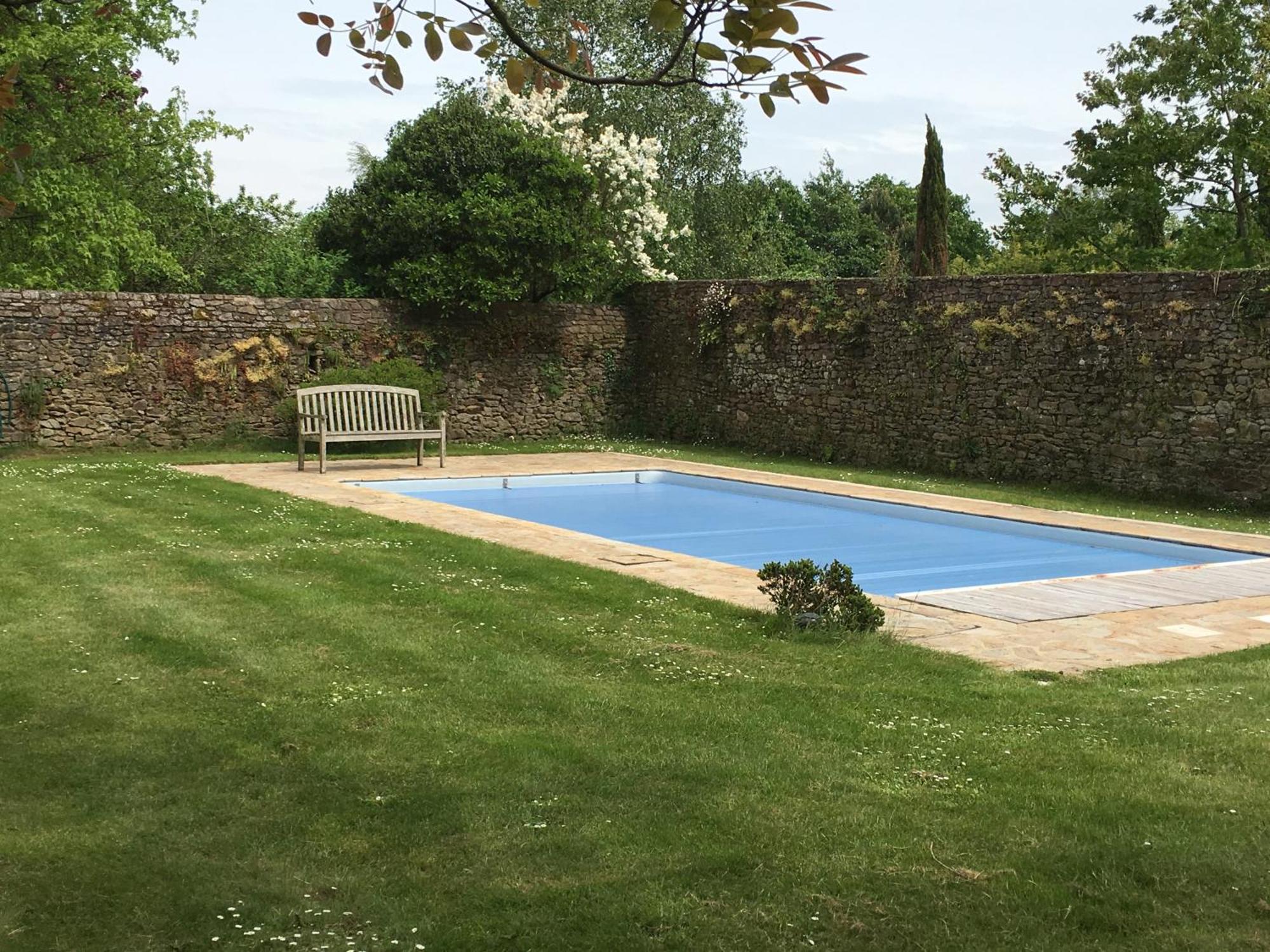 Manoir Des Bords De Rance Bed & Breakfast Plouer-sur-Rance Ngoại thất bức ảnh